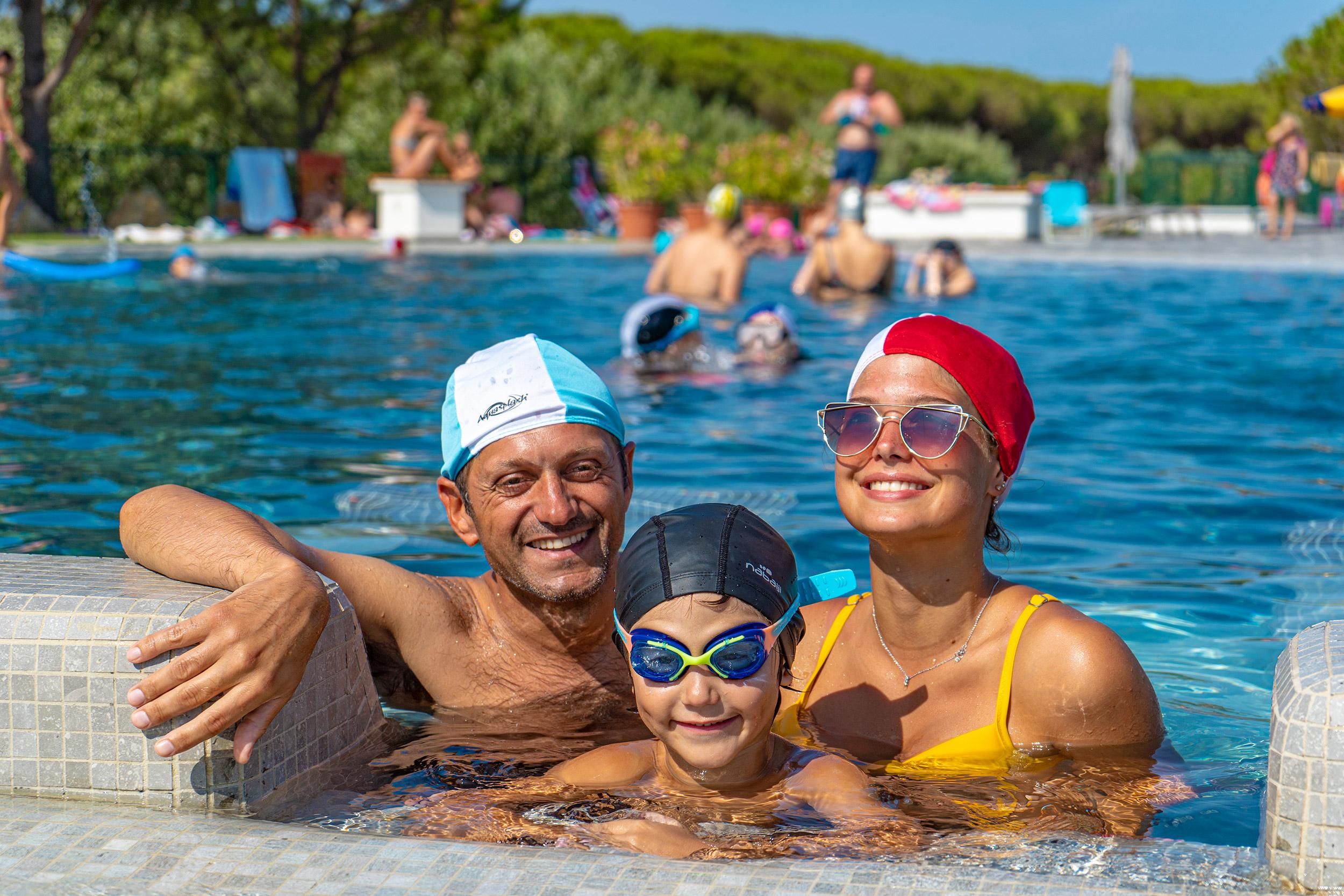 Camping Village Baia Blu La Tortuga Aglientu Ngoại thất bức ảnh