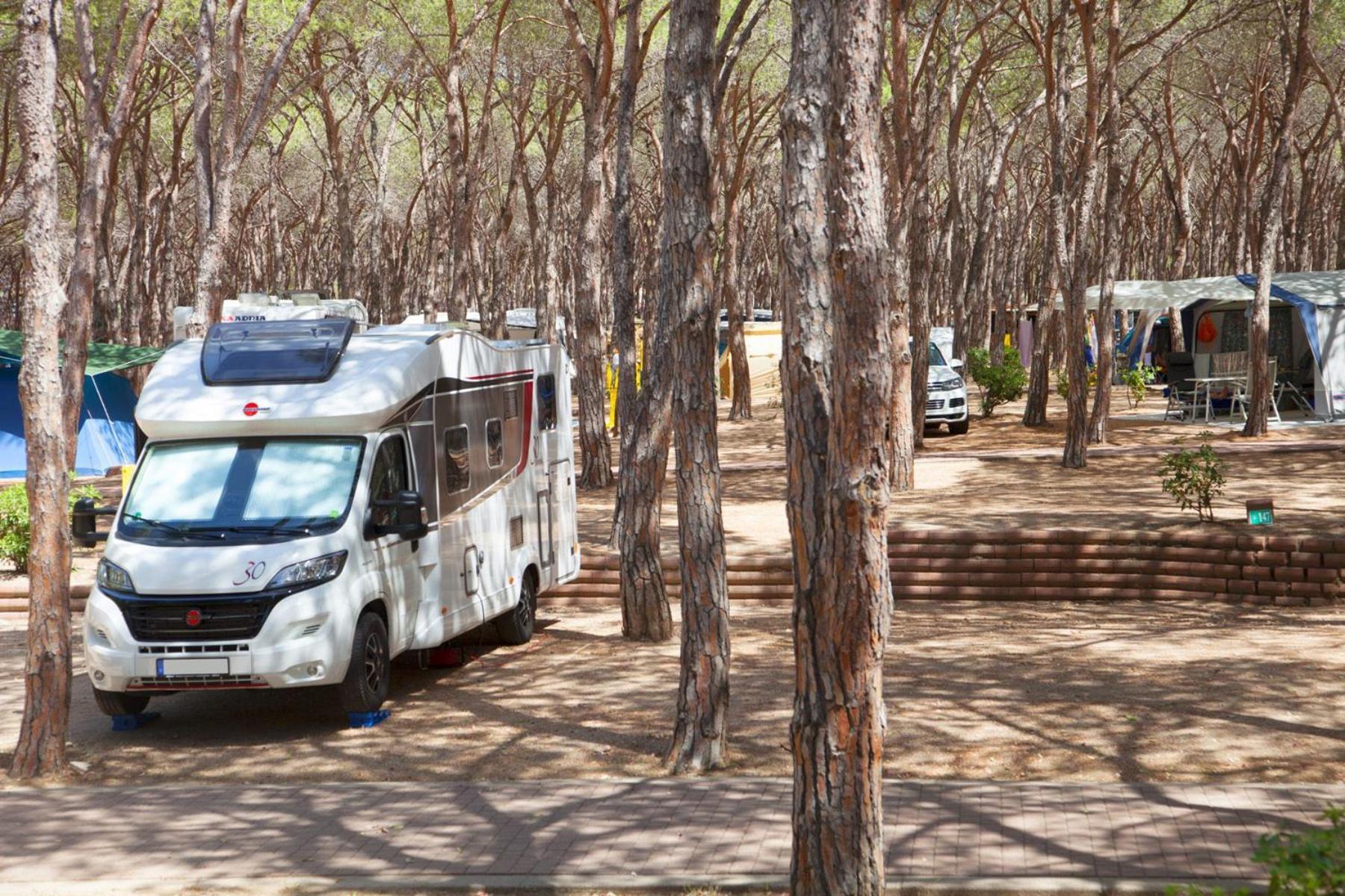 Camping Village Baia Blu La Tortuga Aglientu Ngoại thất bức ảnh