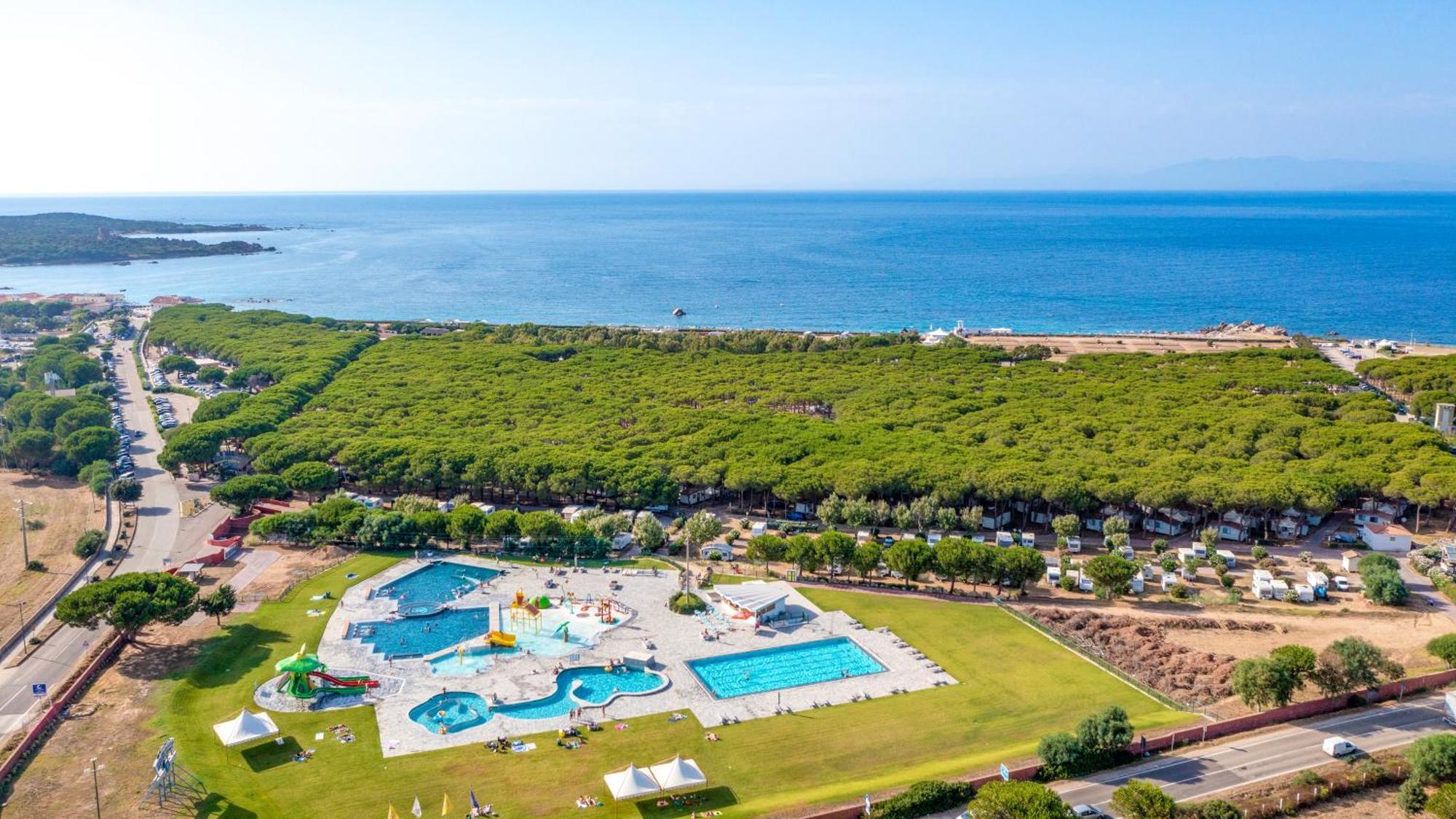 Camping Village Baia Blu La Tortuga Aglientu Ngoại thất bức ảnh