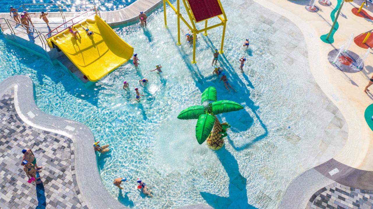Camping Village Baia Blu La Tortuga Aglientu Ngoại thất bức ảnh