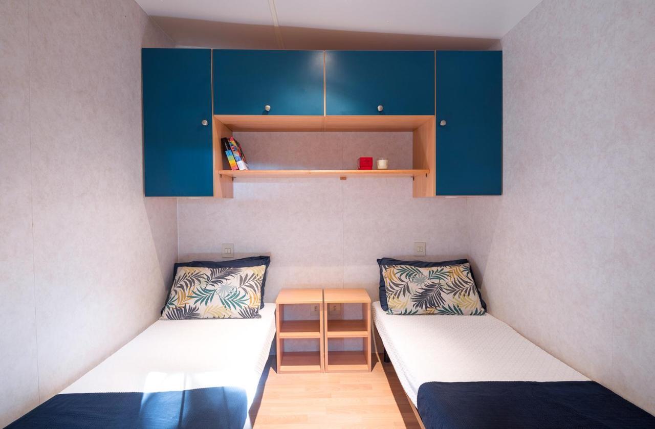 Camping Village Baia Blu La Tortuga Aglientu Ngoại thất bức ảnh